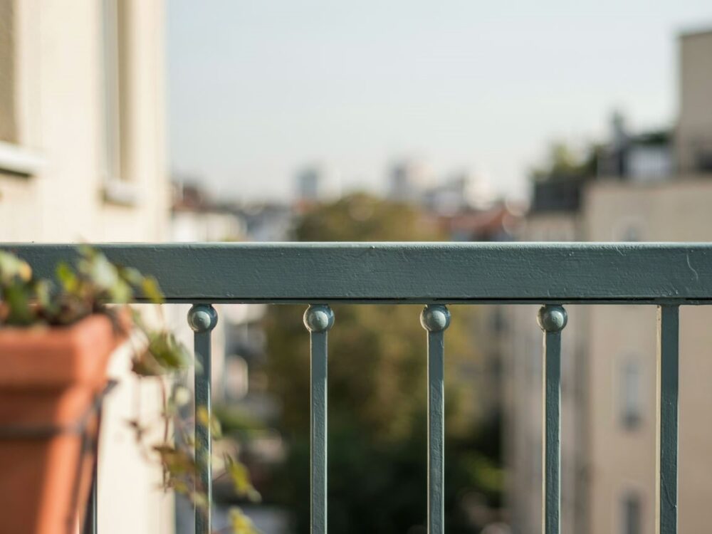 Malowanie balustrady ogrodowej  